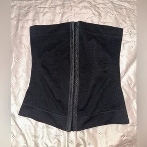 Marilyn Monroe Waist Trainer